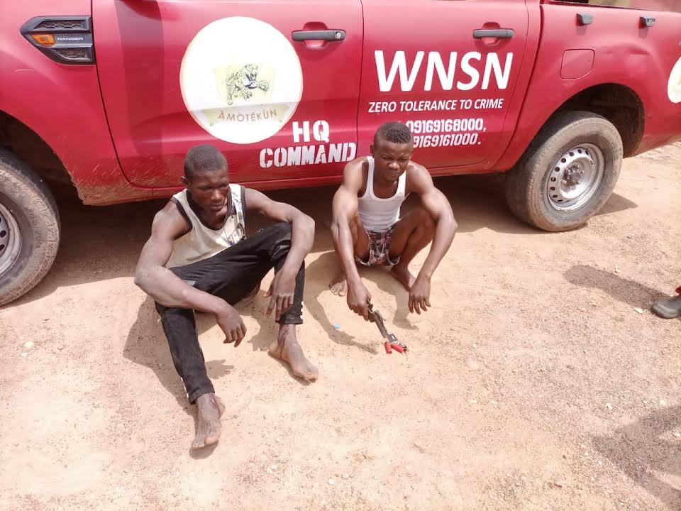 The two suspects nabbed by Amotekun in Ekiti