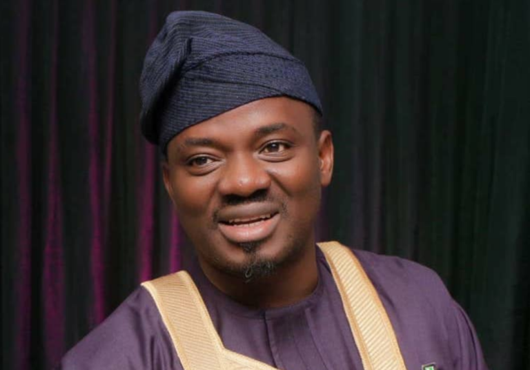 Ombugadu boosts transportation in Nasarawa, donates vehicles to local groups