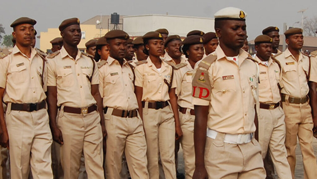 Immigration-officers
