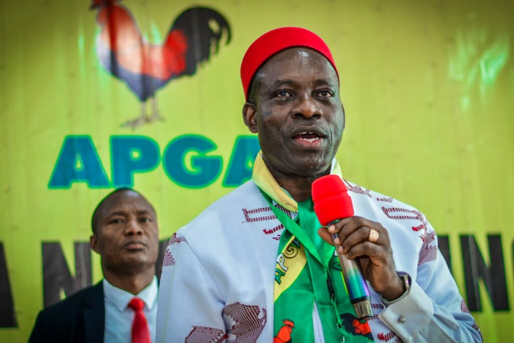 SOLUDO-APGA-RED-MIC