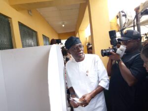 Sanwo-Olu, wife vote, says process not meant for violence