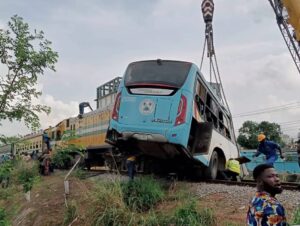Minister directs NSIB to investigate Lagos train accident