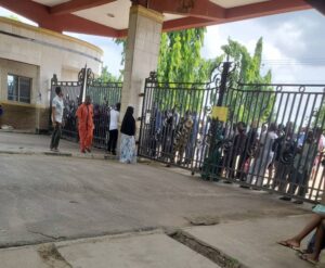LASU students protest maltreatment by soldiers during elections