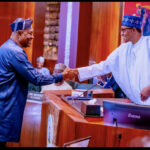 Dr Solomon Arase (retd) (L), President Muhammadu Buhari (R)
