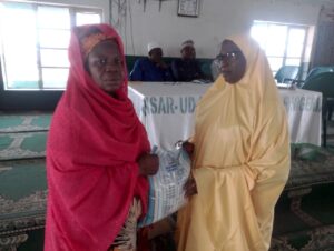 Ramadan: Ansar-Ud-Deen donates food items to widows in Kaduna