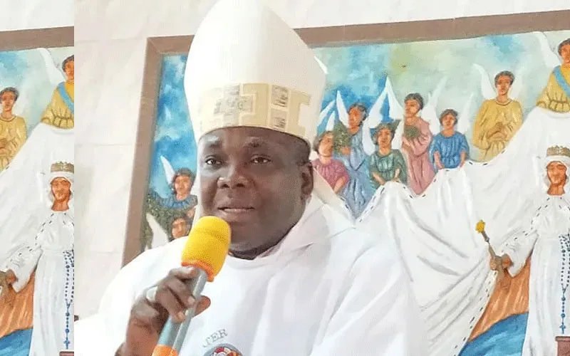 bishopbadejo_1632376467