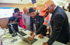 Gov-Emmanuel_1