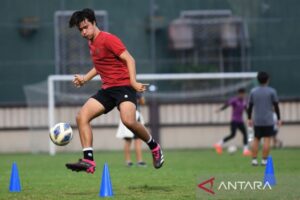 Latihan-Timnas-Indonesia-200323-sgd-9