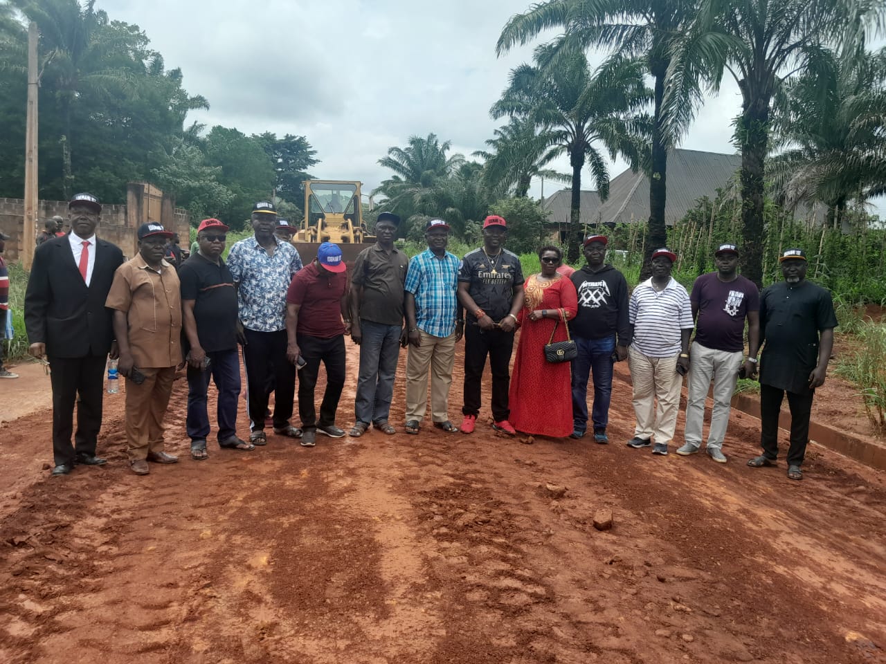 Igwe Asadu in a red face-cap with others during the flag off