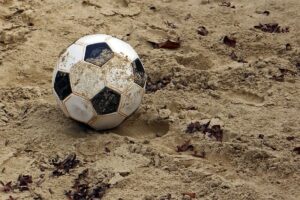 ball-sand-ball-sports-clay-court