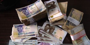 Naira-against-pound-sterling-1