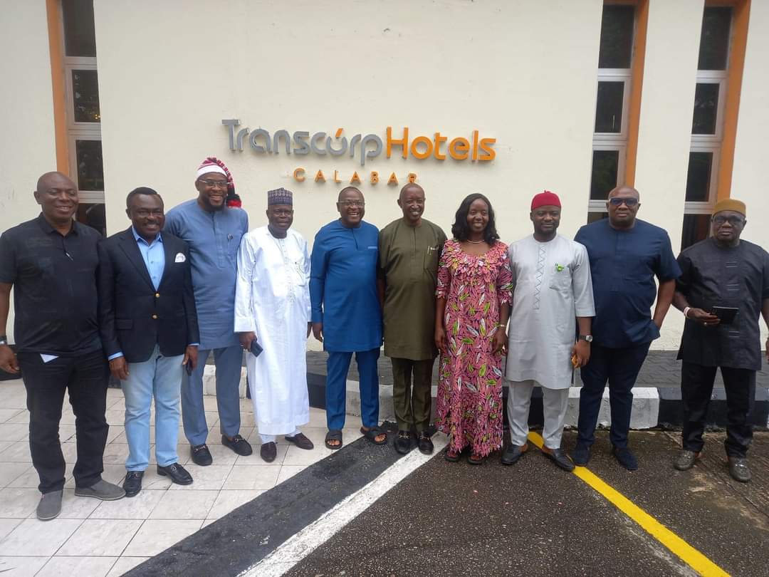 Hon. Beni Lar, middle, with other mmembers of the Committee during the visit to Danare border community (1)