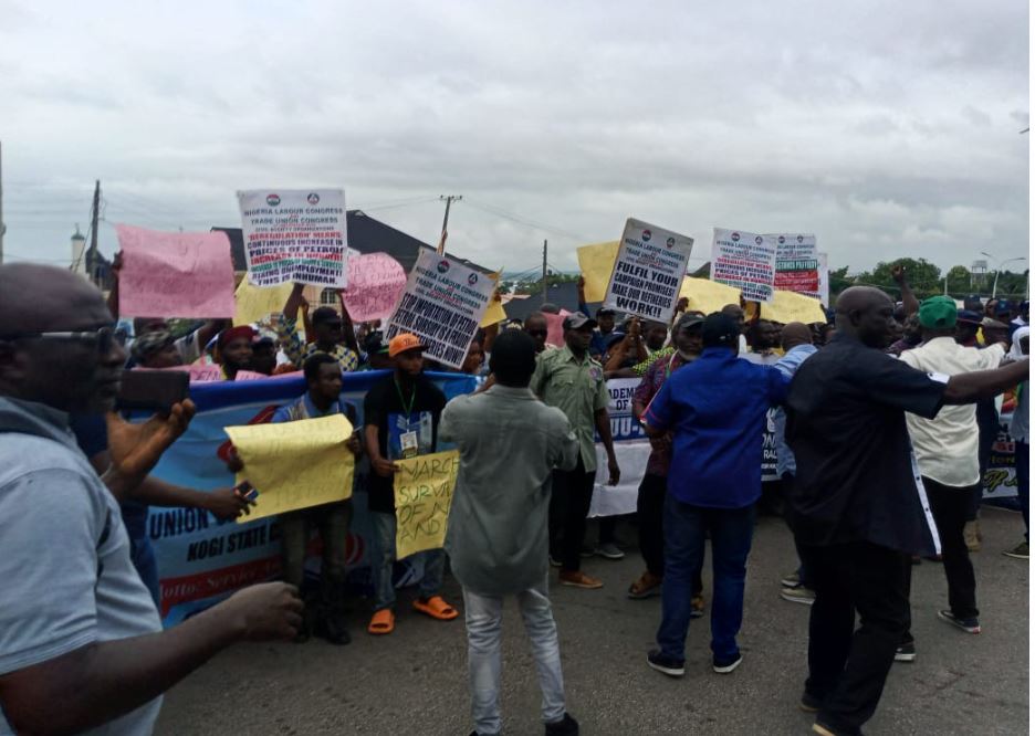 Protest-1a