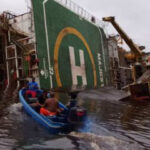 PHOTO-OF-MAJESTIC-RIG-CAPSIZE-400×240-1