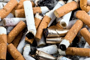 ashtray-cigarette-butts