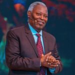pastor kumuyi3