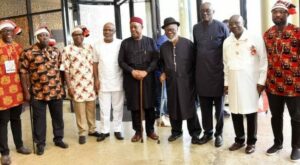 Cross-section-of-the-Ohafia-people-at-the-end-of-the-inaugural-Colloquium-750×412