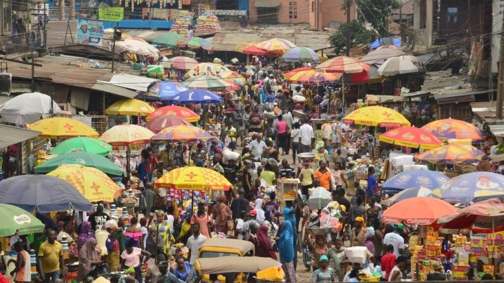 Mushin_Market_in_Lagos_Nigeria