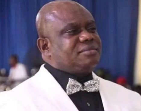 OPM-pastor-Chibuzor-Gift-Chinyere-forgives-Happie-Boys-restores-their-scholarship-for-them-