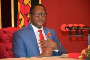 President-Dr-Lazarus-Chakwera-speaks-to-Members-of-Press-on-his-visit-to-Kenya-UAE-and-Scotland-at-Kamuzu-Palace-pic-by-Lisa-Kadango-4-scaled