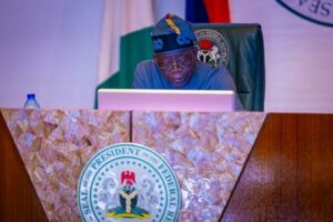 alQJV3XX-Tinubu–636×424