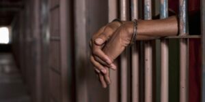 handcuff-police-istockphoto-prison-jail-e1681847741460