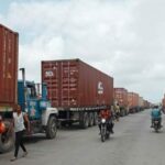 Trucks-in-Lagos-1424×802-1-750×375