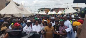 Bishop Ezedebego commissioning the roads
