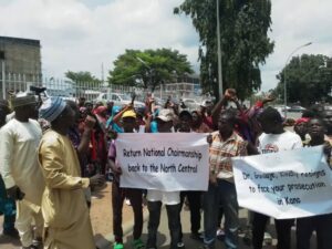 Anti-Ganduje-protesters-e1716478905902