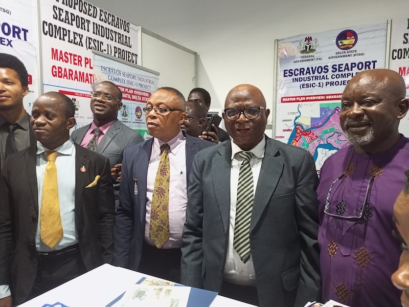 MMCC Chairman Retd Rear Admiral Andrew Okoja (2nd from right)
