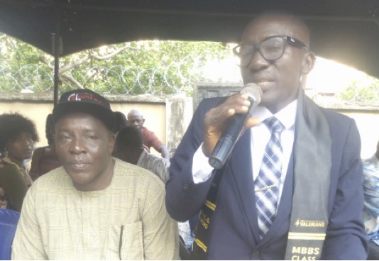 •Okoro (right) with Ikwuagwu