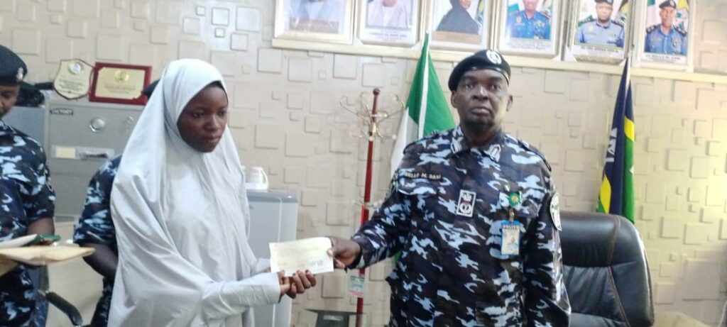 Kebbi police boss presents N5.8m to families of slain officers