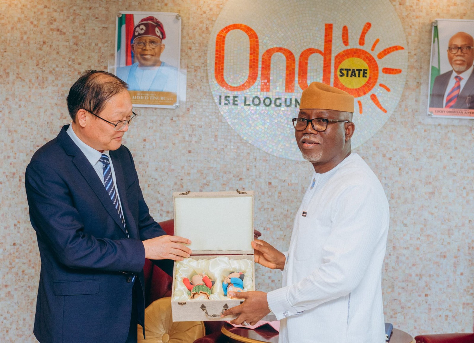 Aiyedatiwa and Chinese envoy