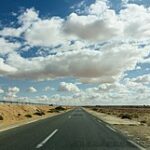 Empty_road_in_Sahara