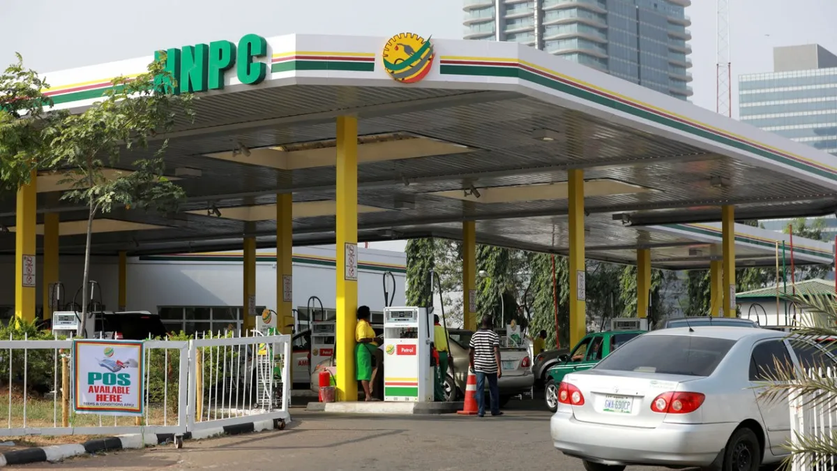 NNPC fuel queue