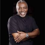 Olu Jacobs 