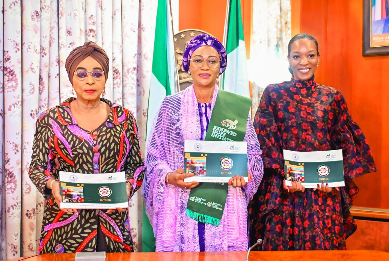 First Lady hosts stakeholders to select winning design for #OneNigeria/Unity  Fabric competition  The Sun Nigeria