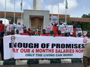 SSANU, NASU protest four months withheld salaries, threaten strike