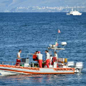 21italy-yacht-HFO-01-fmkl-mediumSquareAt3X