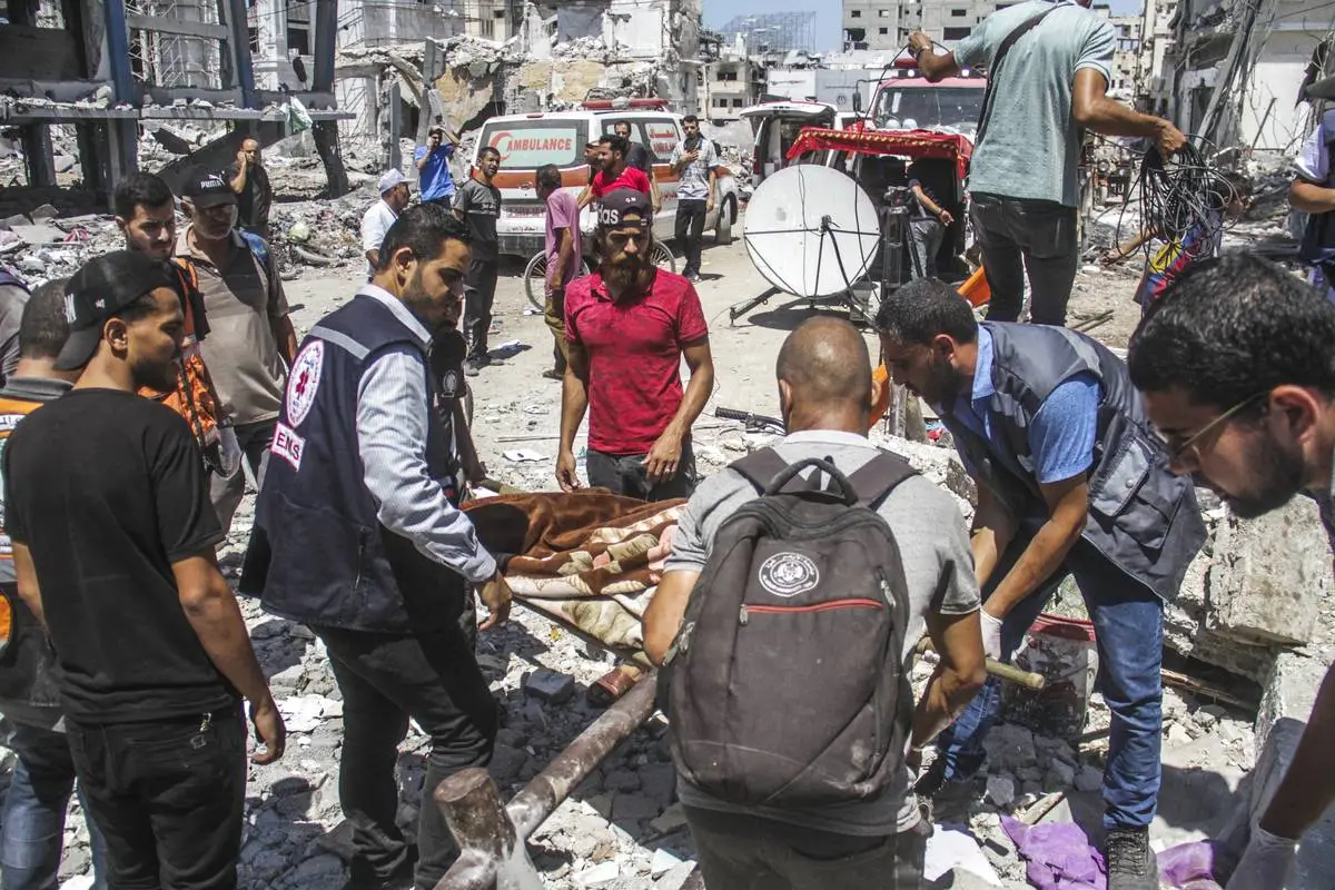 AA-20240820-35448458-35448436-12_PALESTINIANS_KILLED_IN_AN_ISRAELI_ATTACK_ON_A_SCHOOL_WHERE_DISPLACED_PALESTINIANS_TOOK_REFUGE