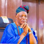 Rashidi-Ladoja-agrees-to-wear-beaded-crown