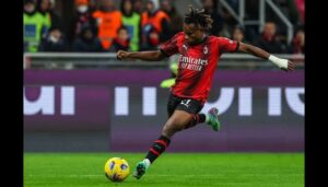 Samuel-Chukwueze-ACMilan