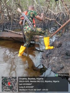 Troops-Destroy-Several-Illegal-Oil-Bunkering-Sites-in-Rivers-Bayelsa-States