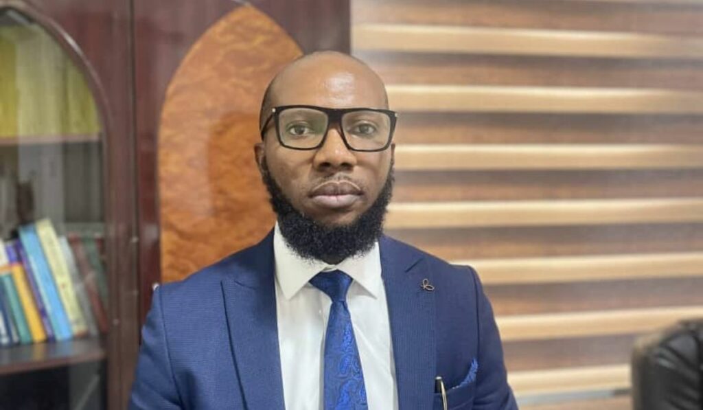 Inibehe Effiong
