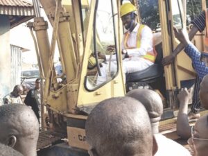 •Flag off of 1.2 km road in Enugu South