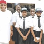 •Senator Kalu with youths of Gen Z