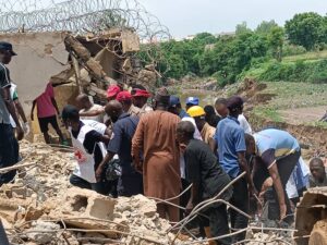 collapsed-kano-building