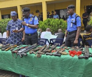 •Olufemi displaying arms, ammunition recovered from kidnappers, cultists in Delta