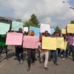 Cross River PDP executives protest reinstatement of suspended chairman