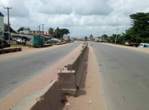 Anambra-residents-observe-sit-at-home-2-e1729527667366